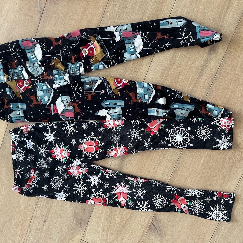 LuLaRoe Kids Leggings - Black with Red and Blue Holiday Print